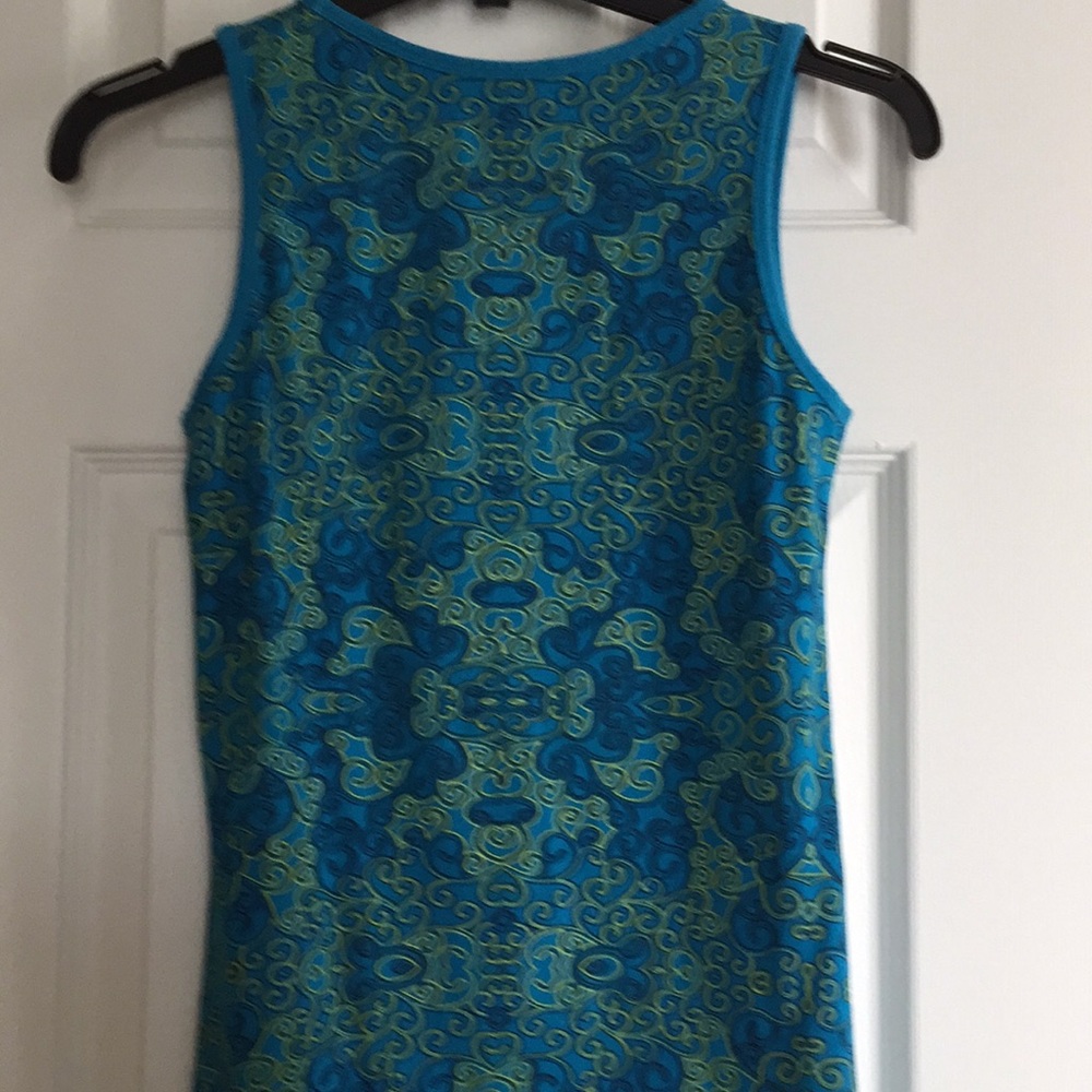 🎁MARMOT tank top - Picture 3 of 6